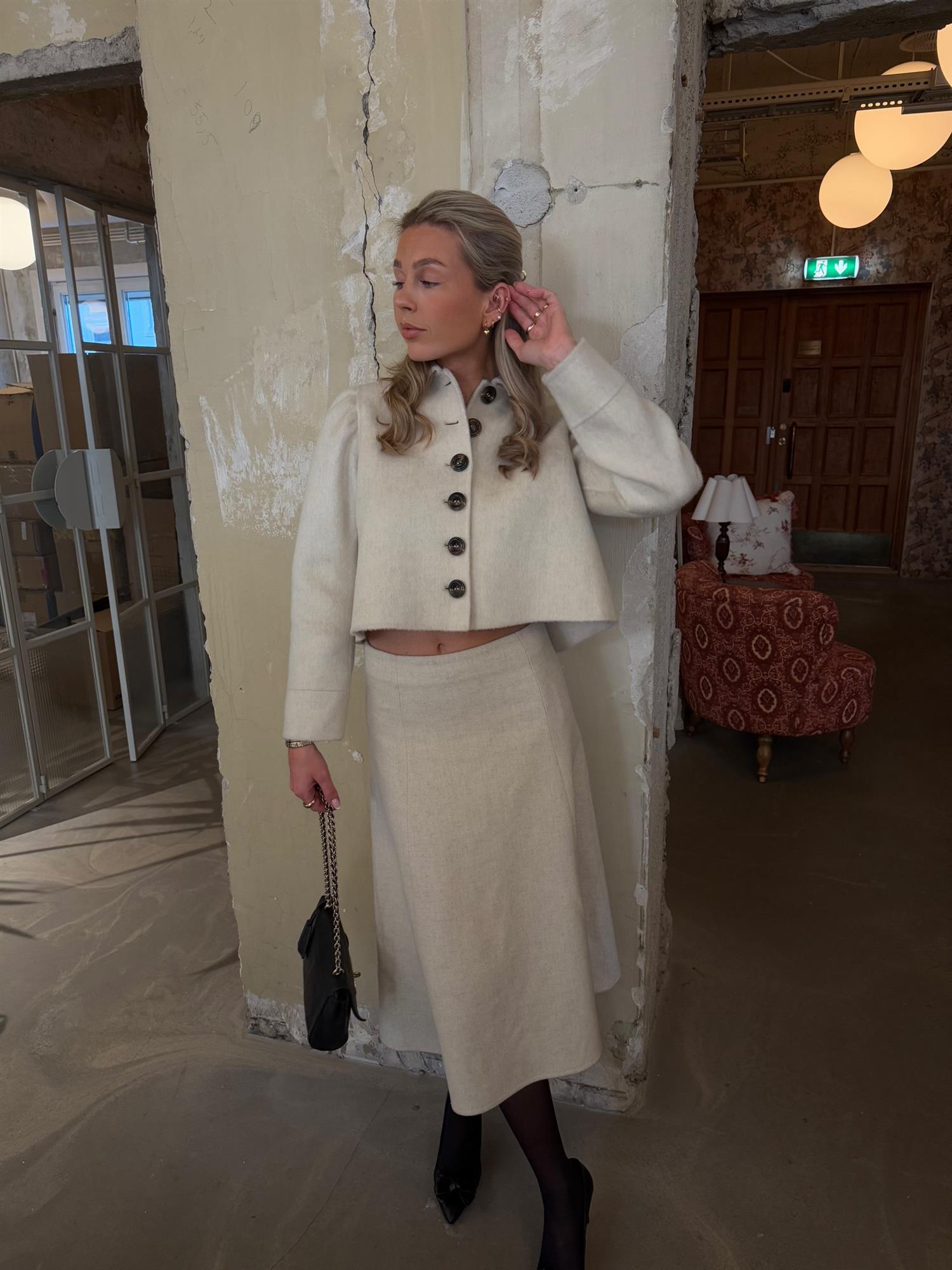 Tailored Cropped Jacket