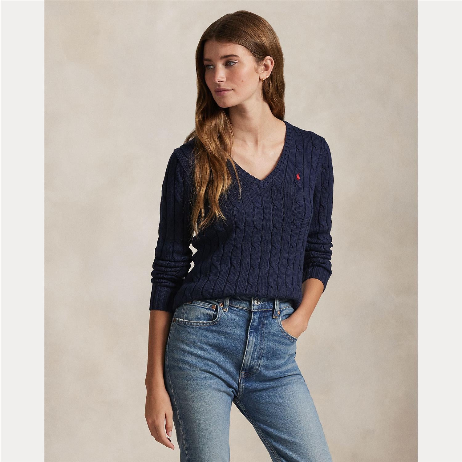Cable-Knit Cotton v-neck Sweater