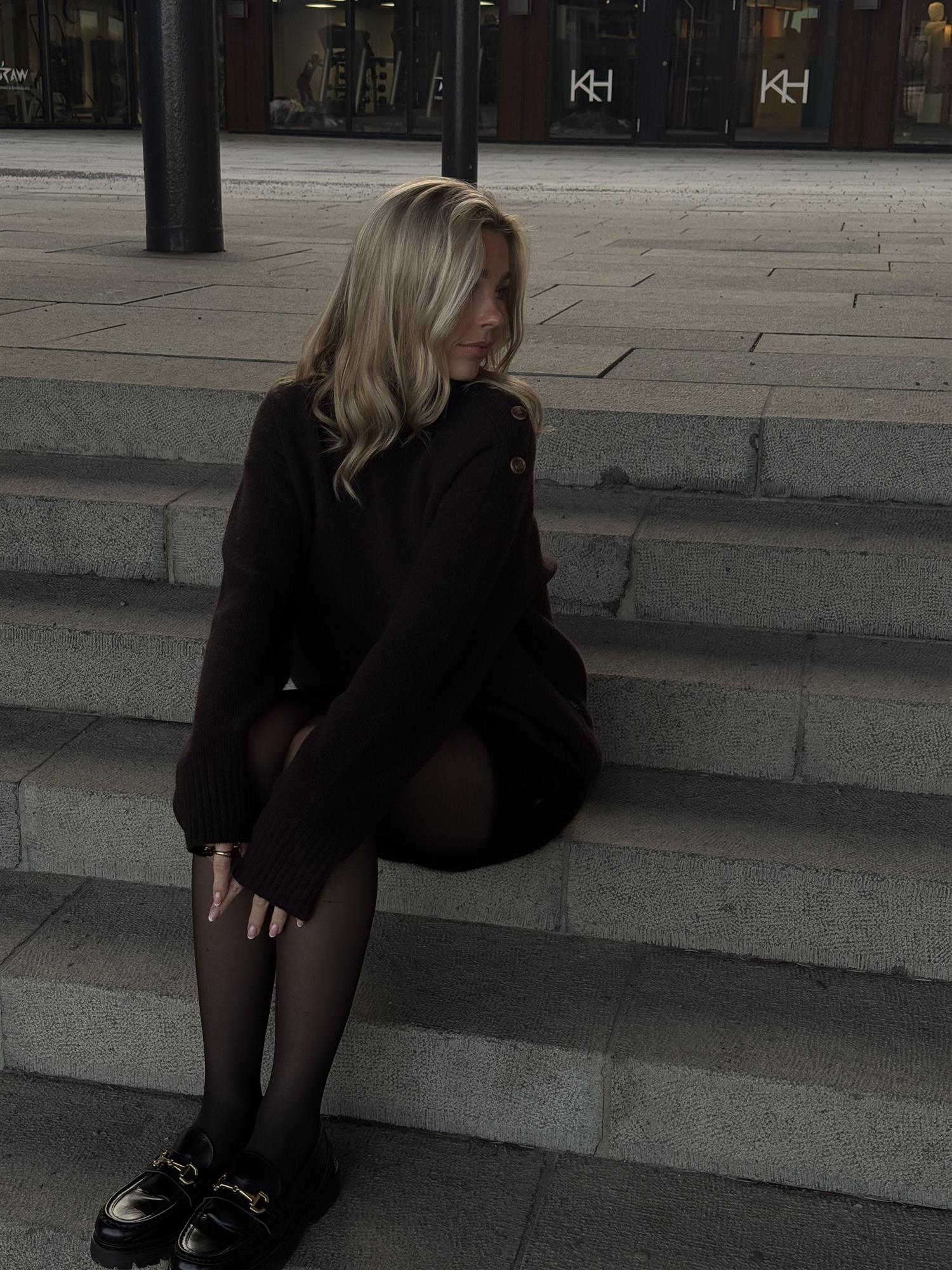 Sara Merino Sweater Dark Brown