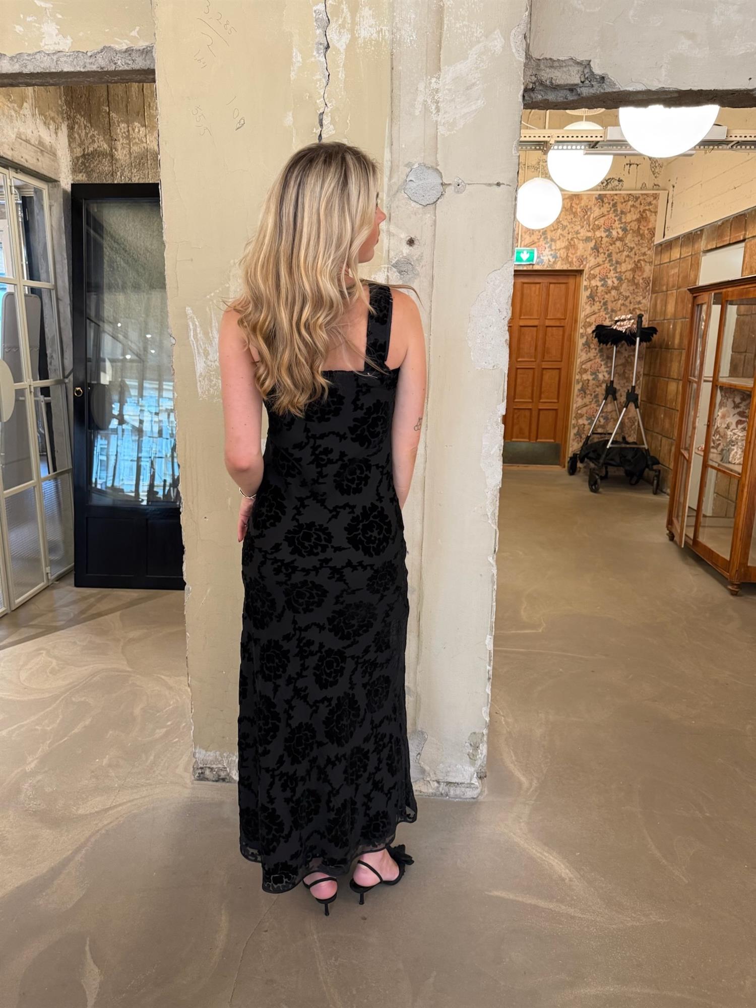 Velvet Strap Dress Black Velvet