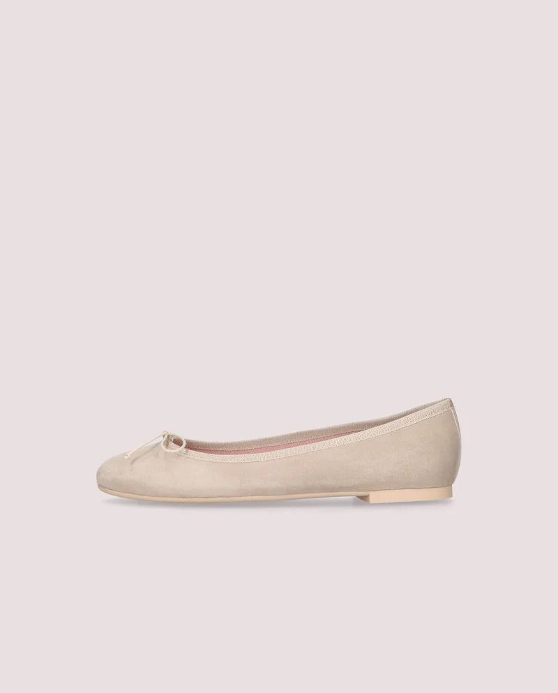 Nicole Ballerina Soft Beige Suede
