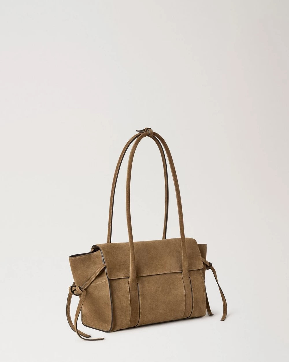 Small Soft Bayswater småveske i Salcombe Sand sett fra siden med håndtak