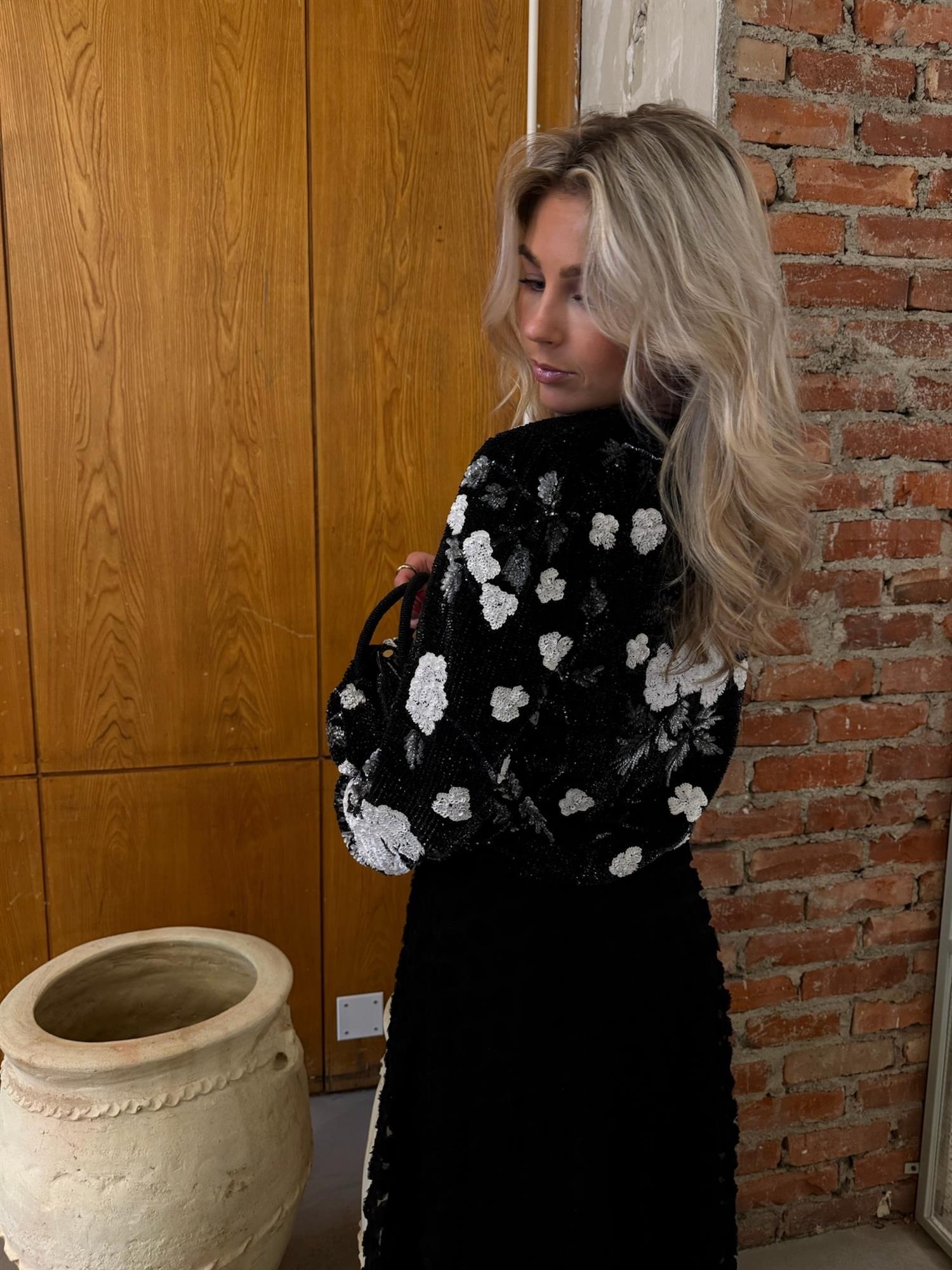 Beaded Cropped Jacket Glamour