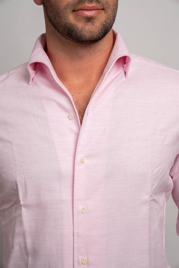 Spread Collar - Pink