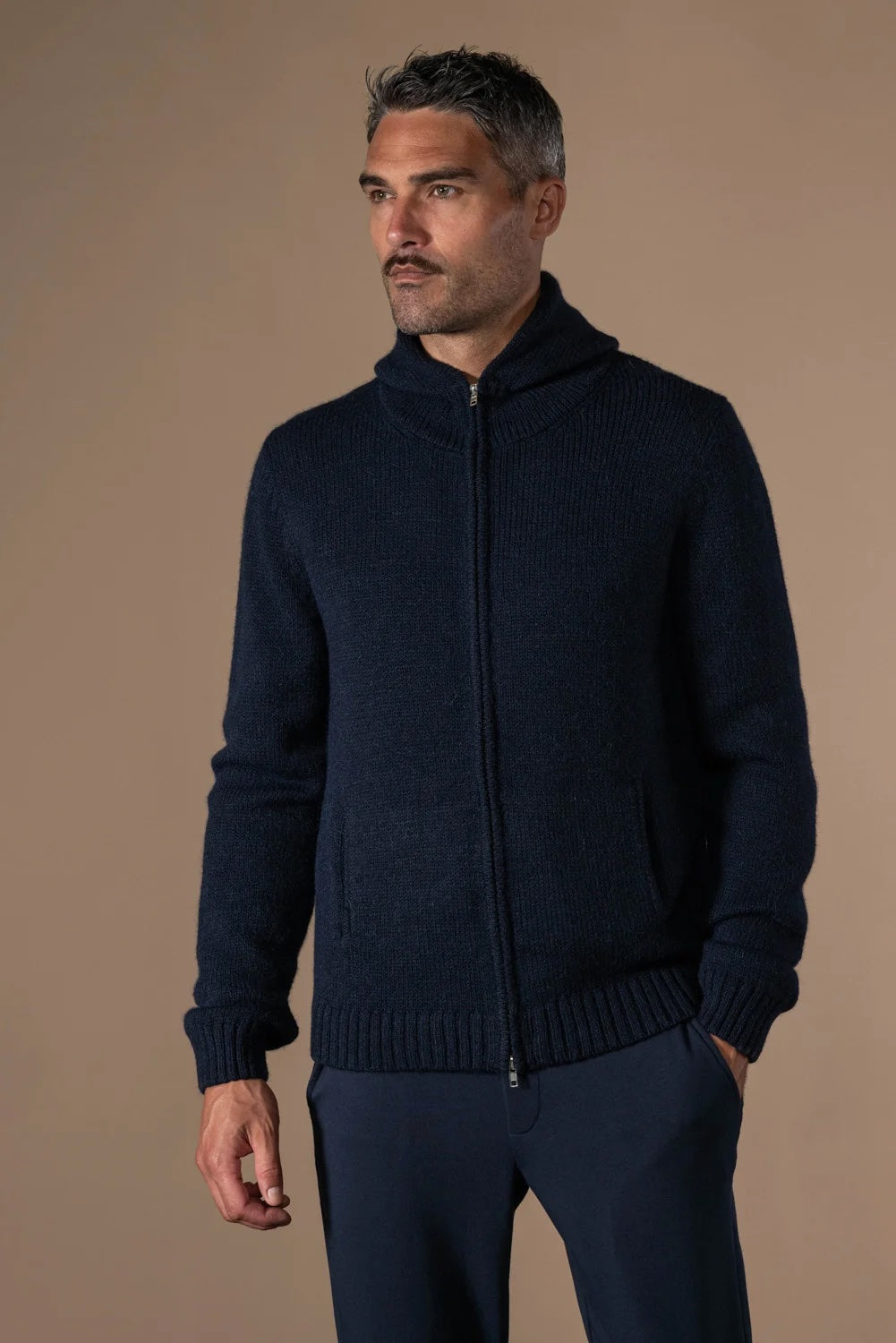 James Hoodie - Navy