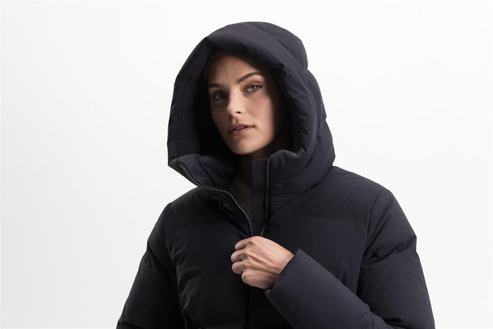 W Halo Down Jacket Black