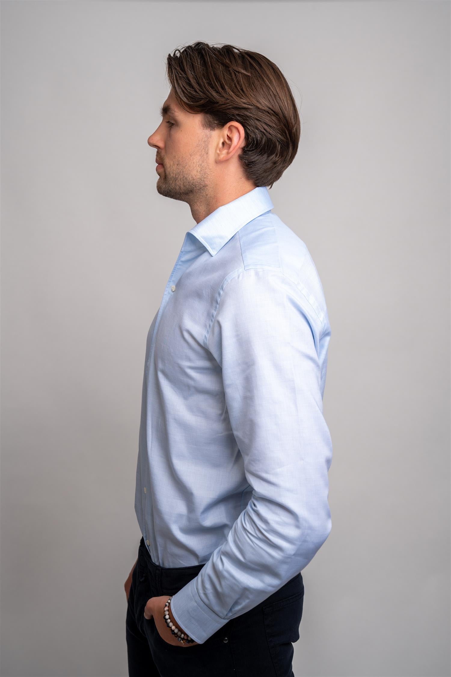 Spread Collar - Light Blue