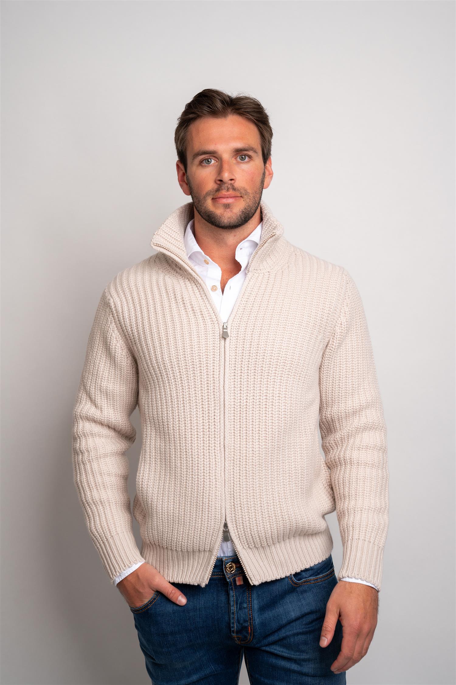 Heavy Knitted Zip - Panna