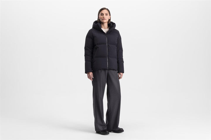 W Halo Down Jacket Black