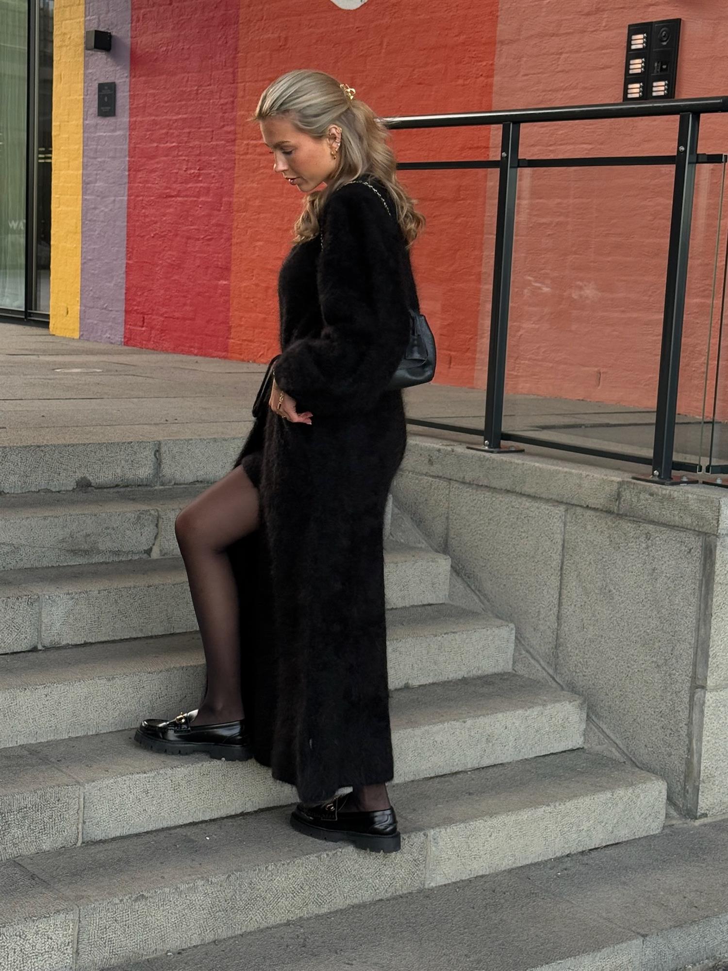 Olivia Chunky Cardigan Black