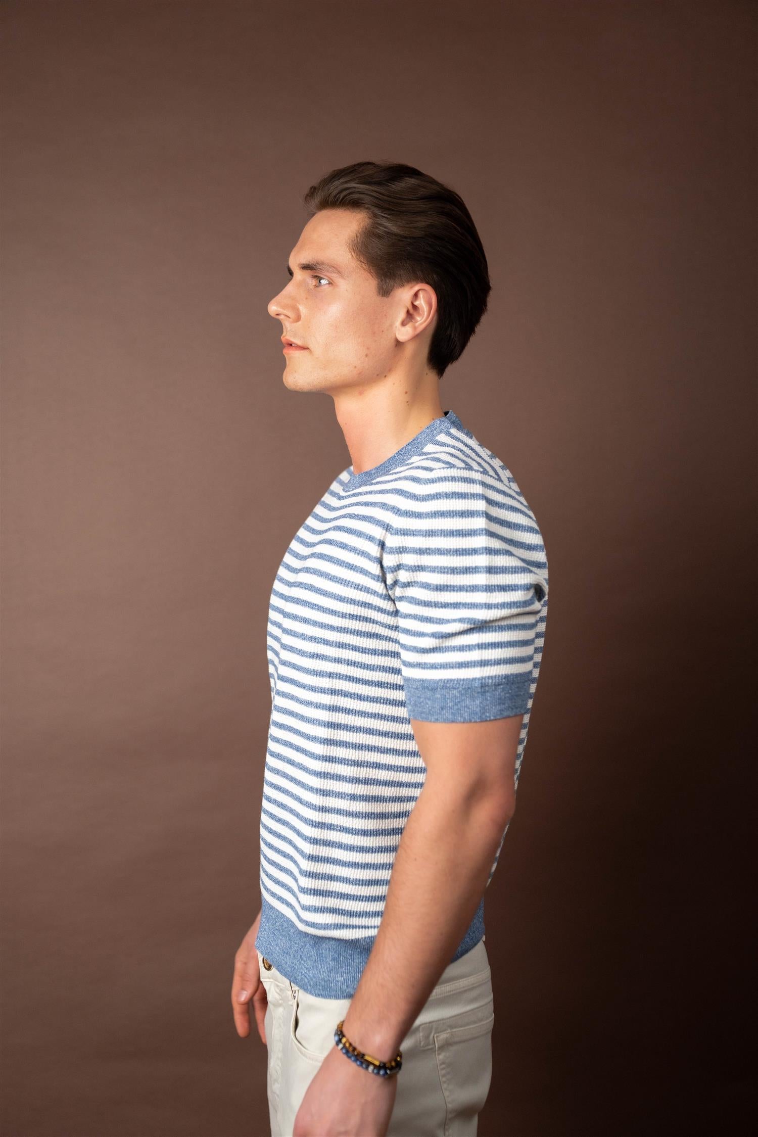 Striped T-shirt - Lyseblå