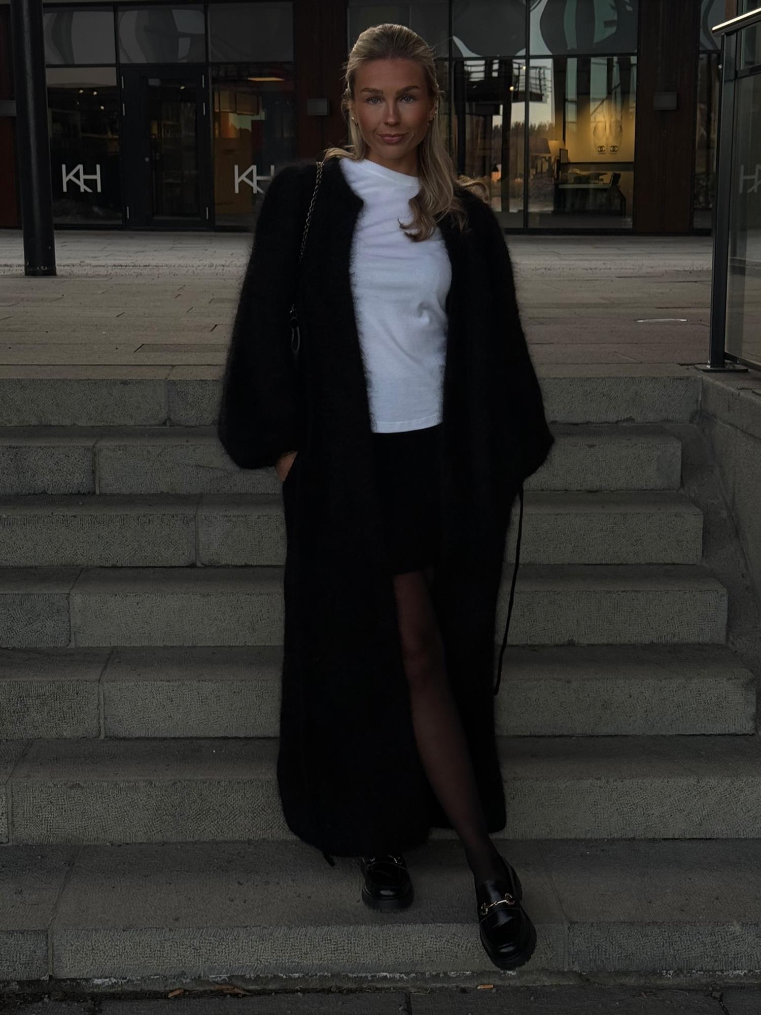 Olivia Chunky Cardigan Black