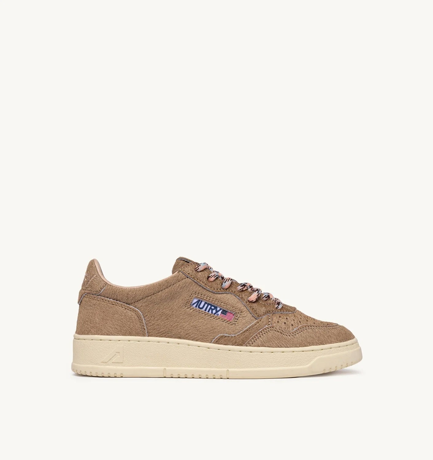 Medalist Low Man - Pony / Laces Beige