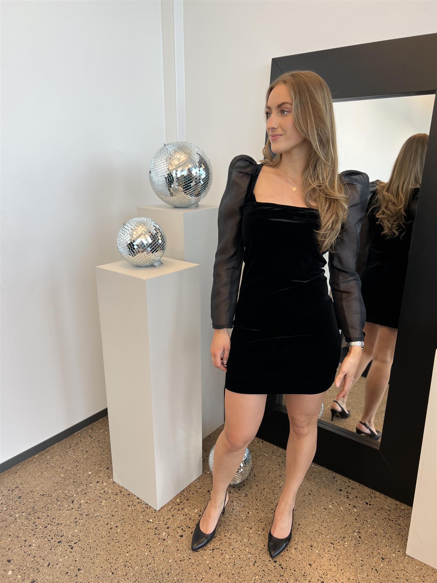 Alberte Velour Dress