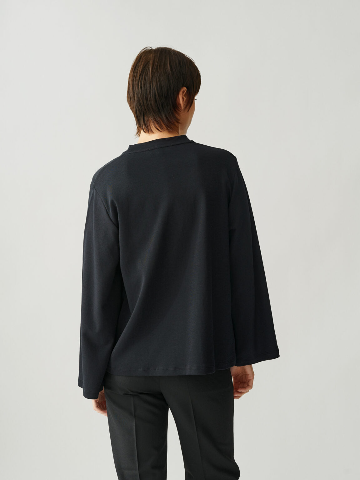 AMANDA LONGSLEEVE BLACK