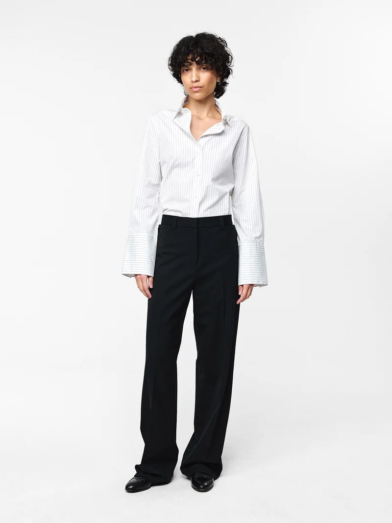 Julie Shirt White Pinstripe