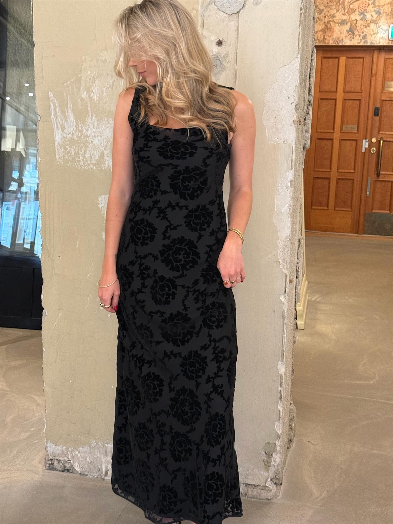 Velvet Strap Dress Black Velvet