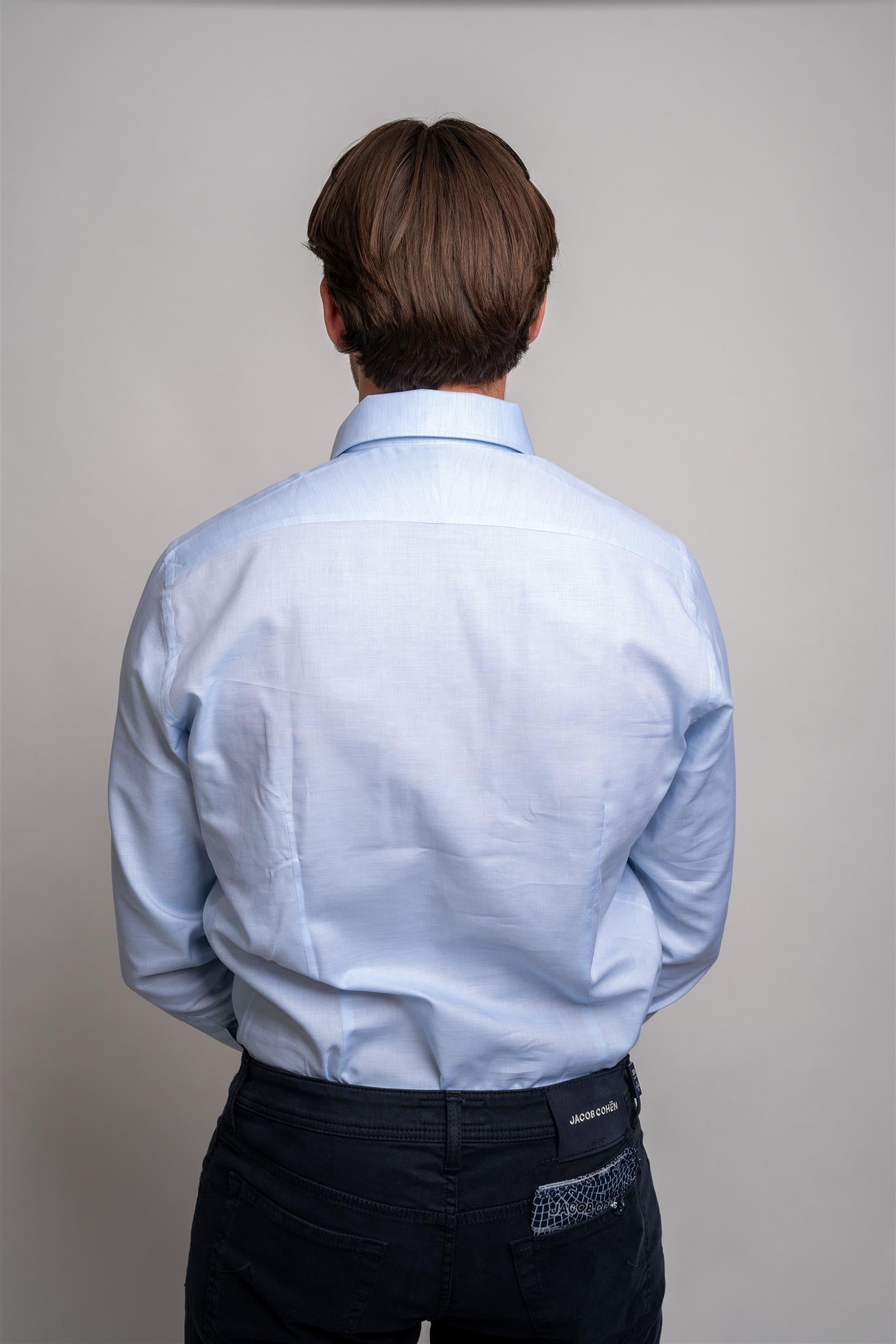 Spread Collar - Light Blue