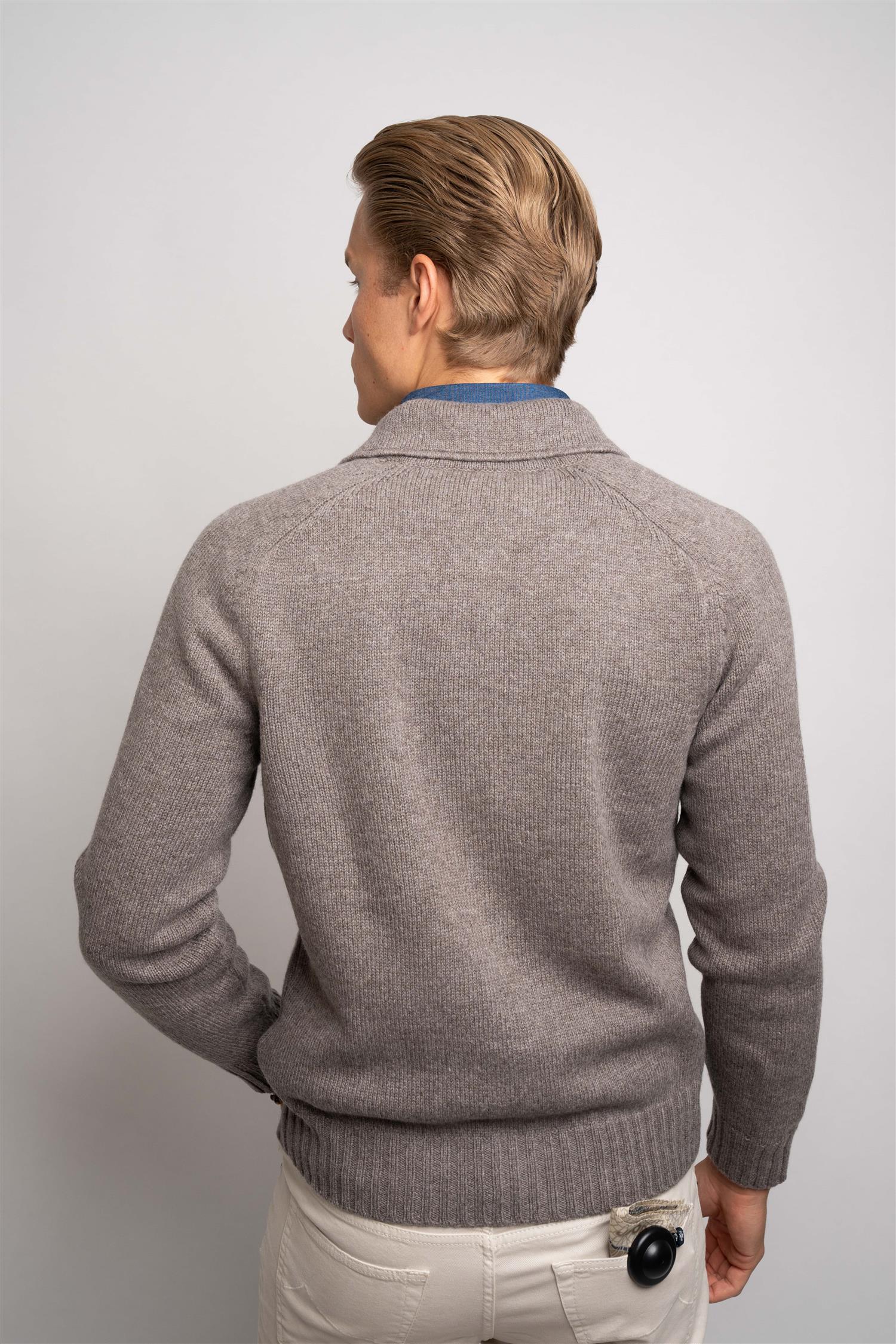 Cardigan Buttons - Light Brown