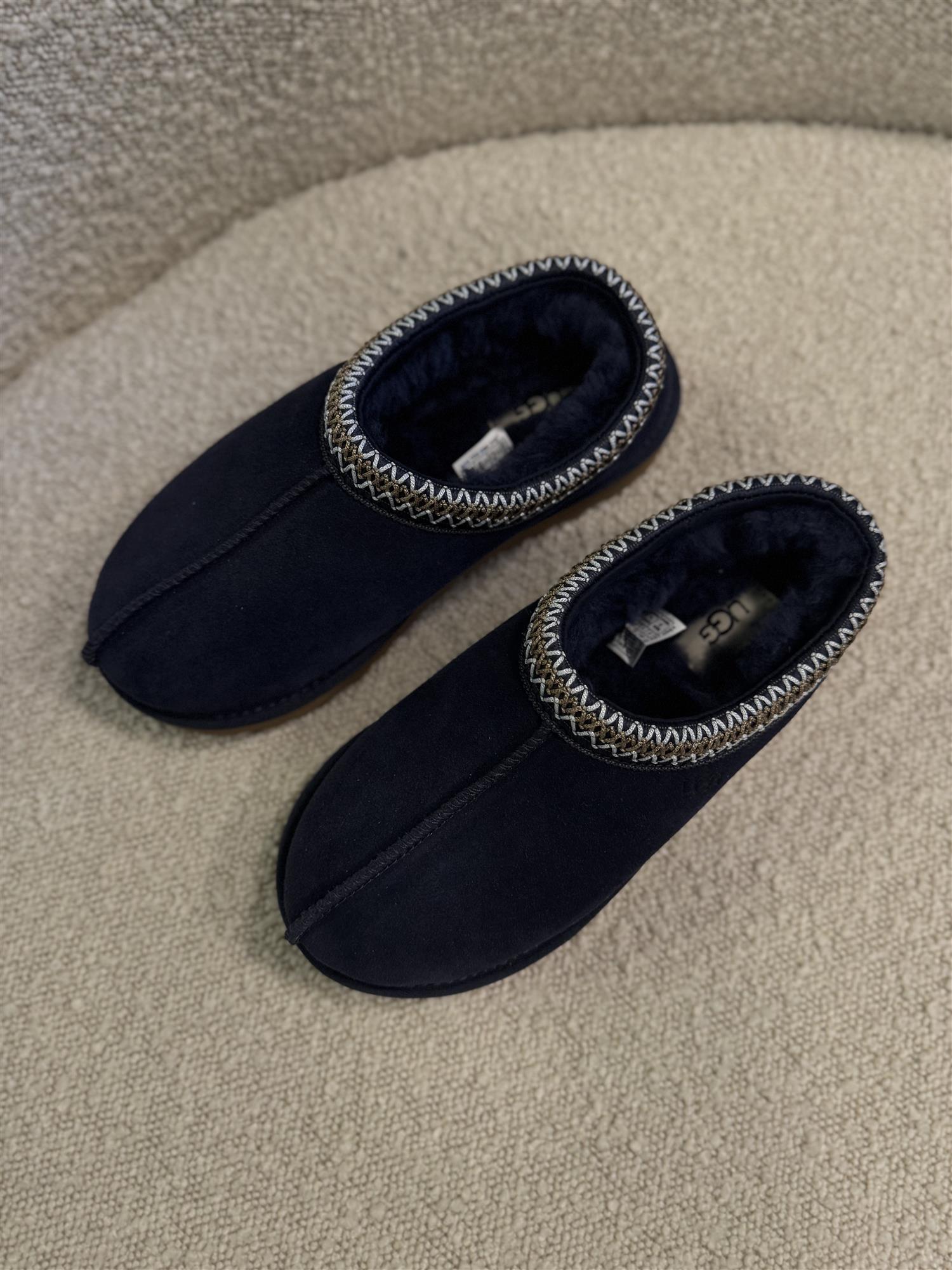 W Tasman Dark Indigo