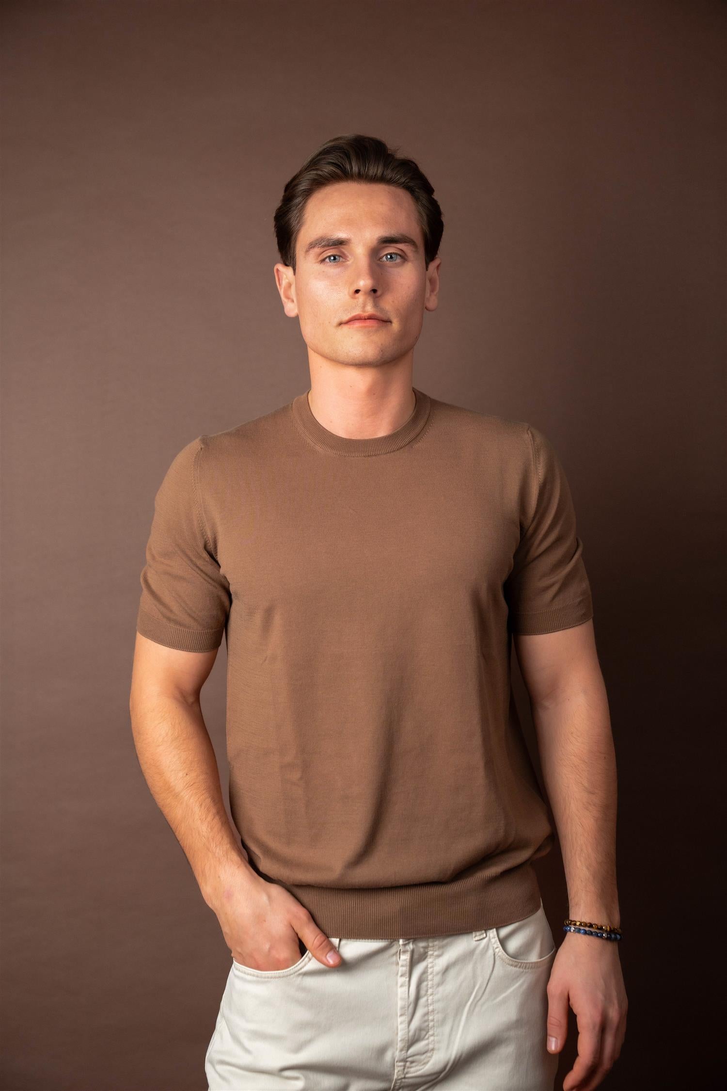 Ribbed T-shirt - Brun
