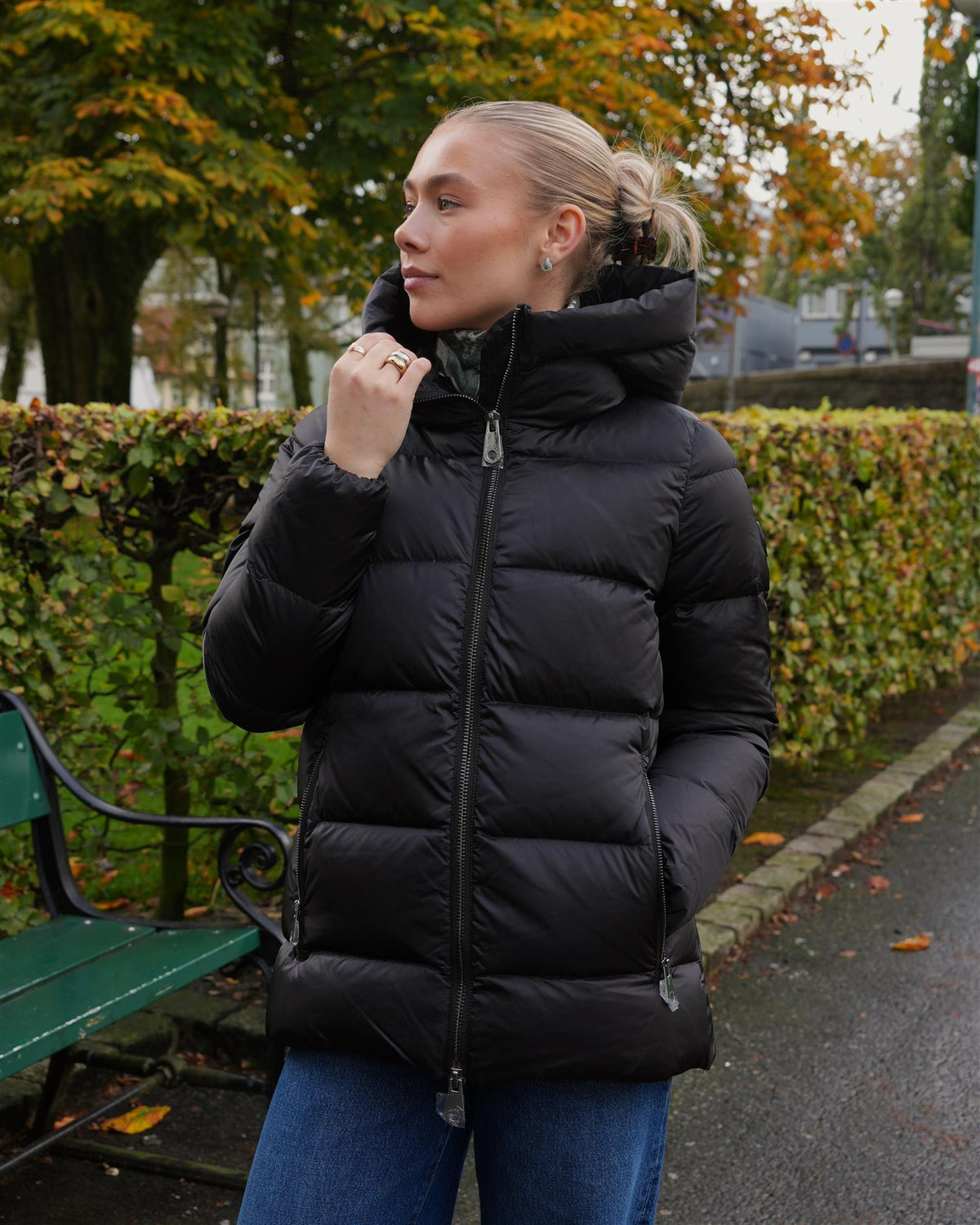 Noelia Jacket – Black
