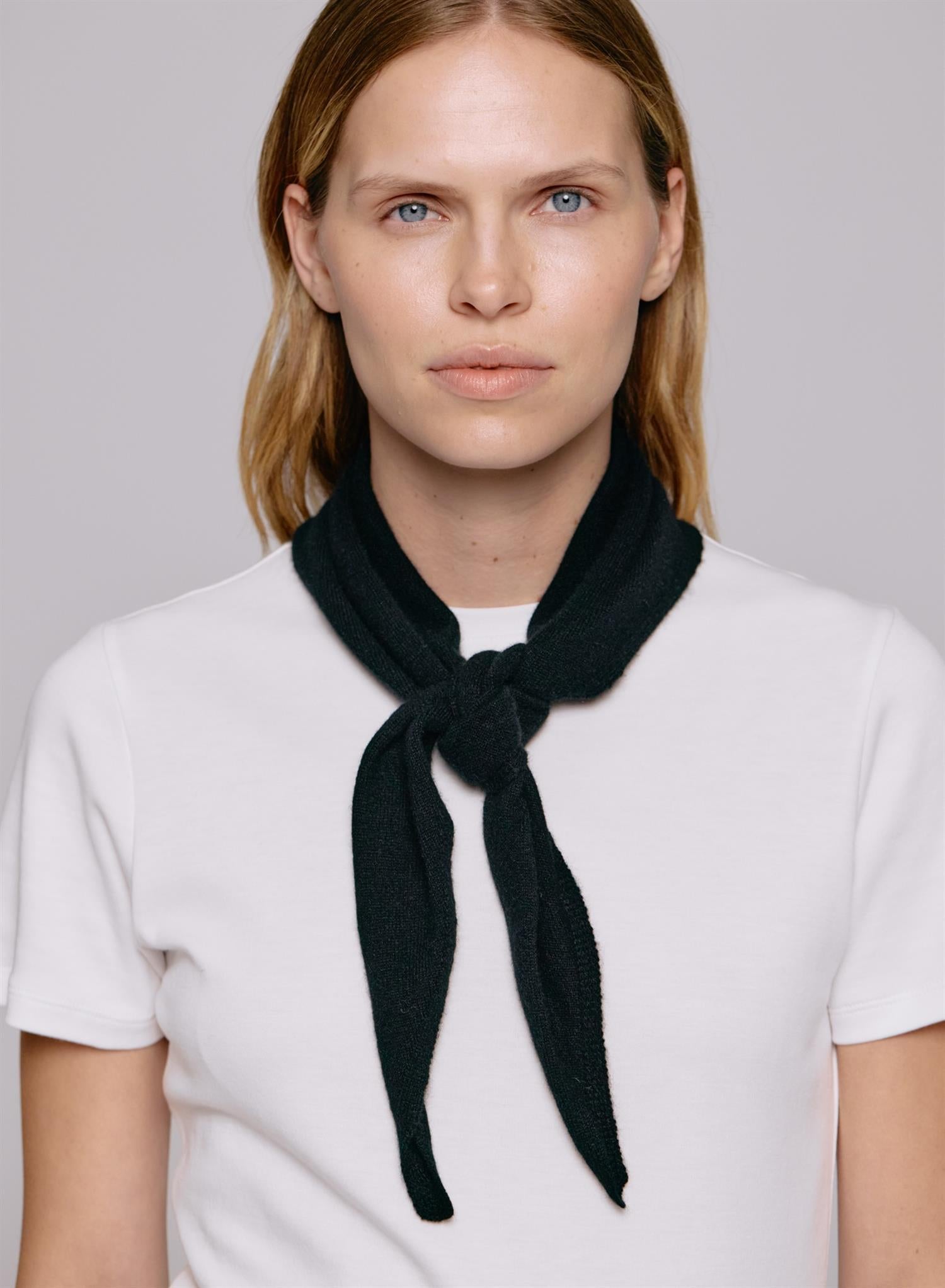 Rose scarf - Black
