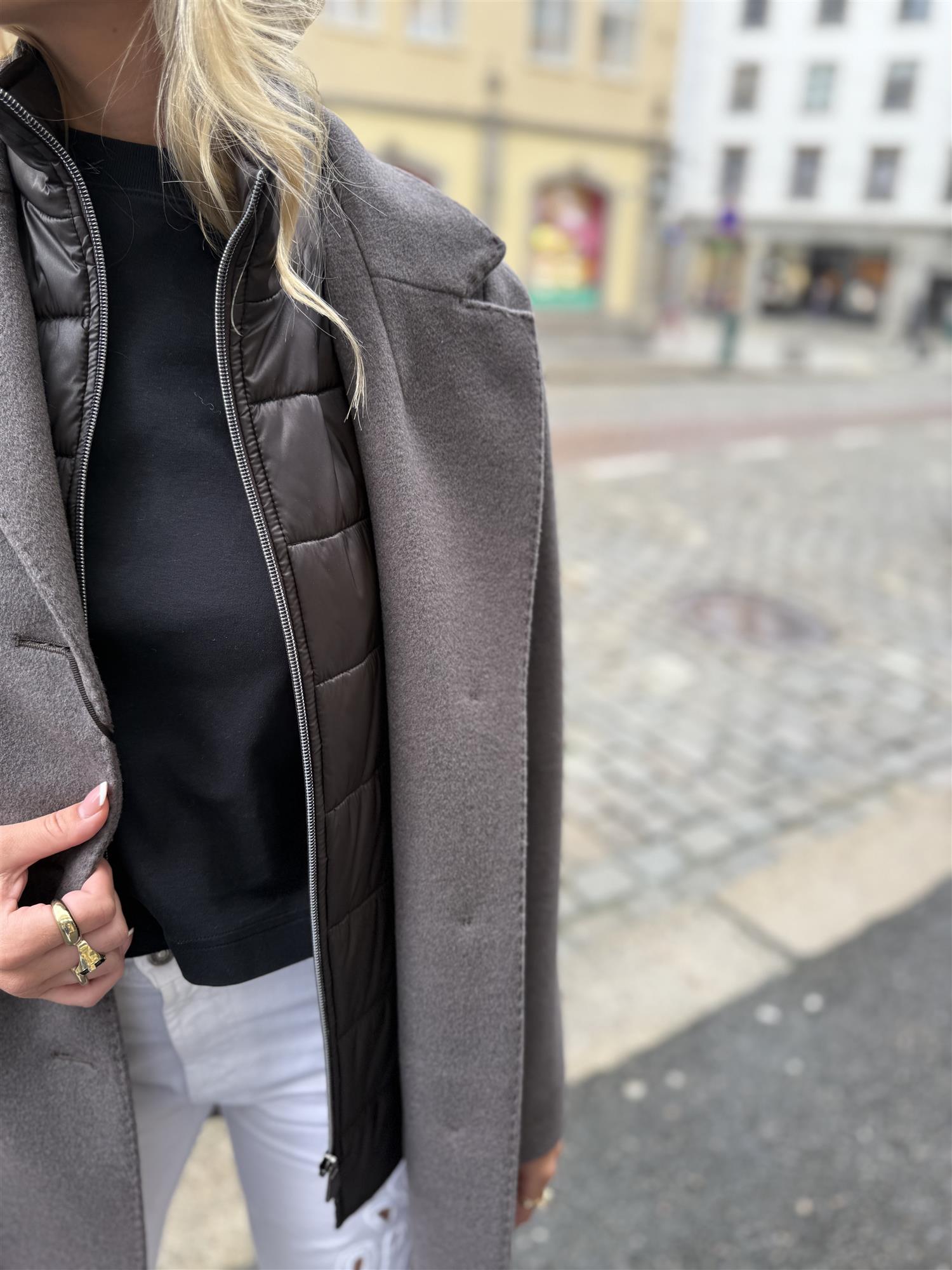 Coat Wool Detachable Nylon Bib