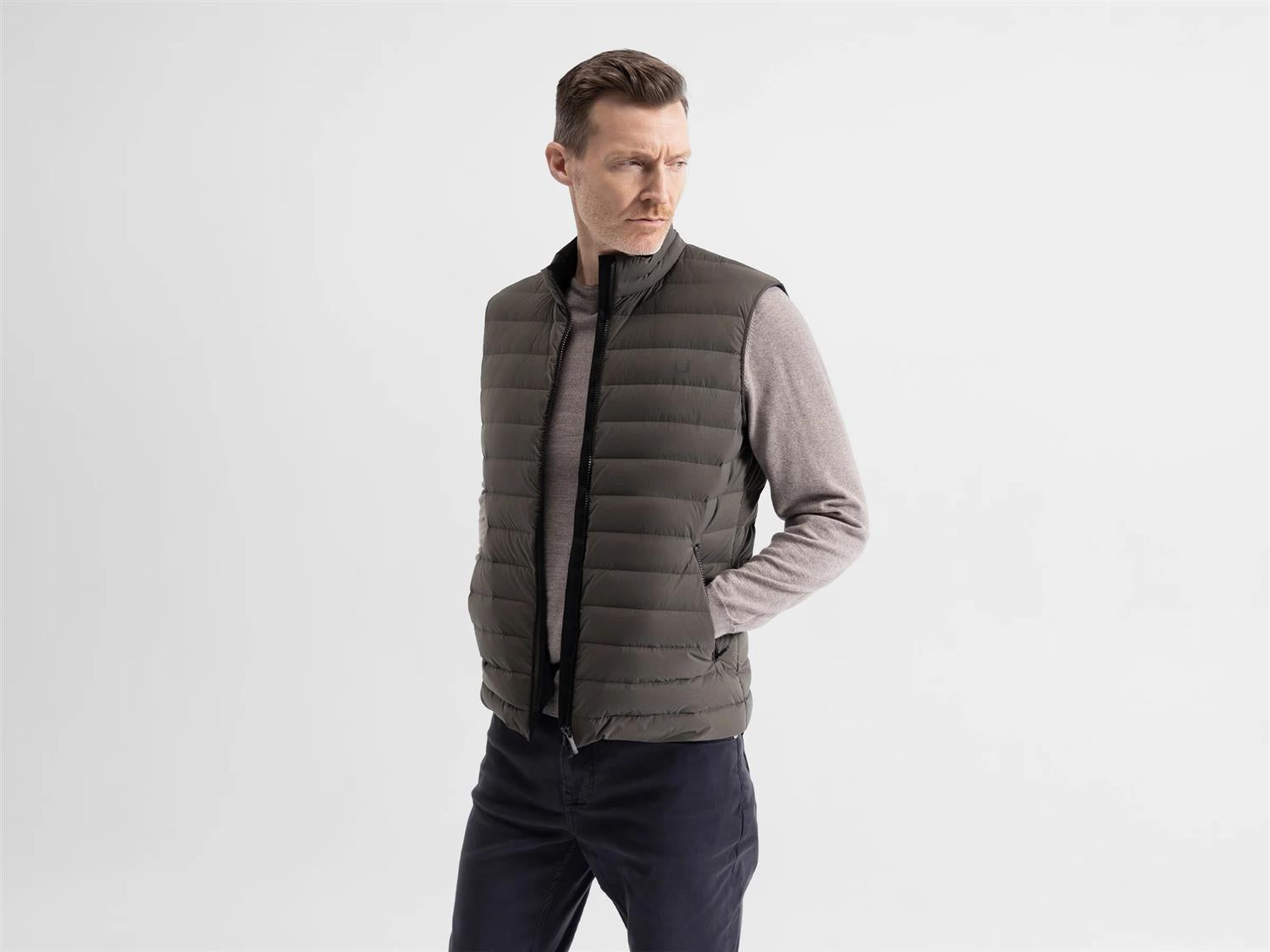 Supersonic Vest - Thyme