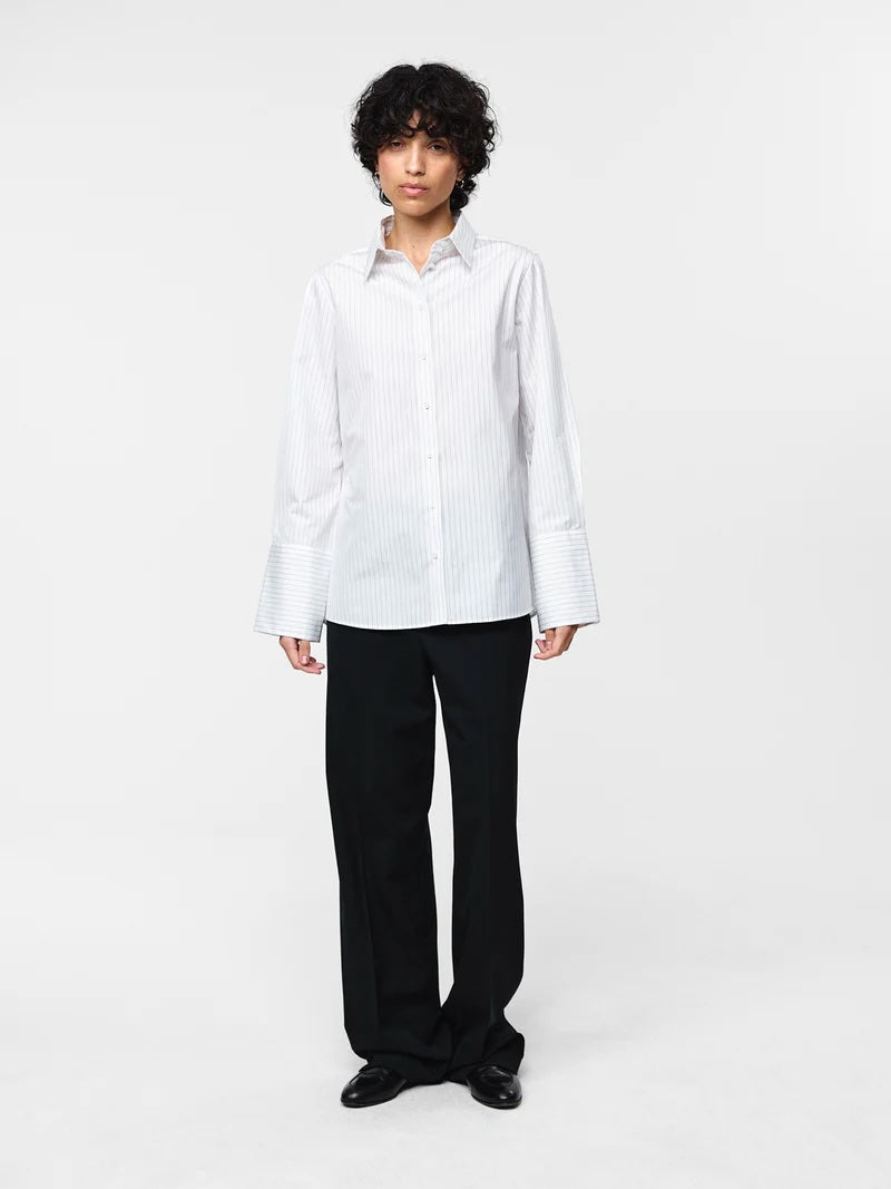 Julie Shirt White Pinstripe