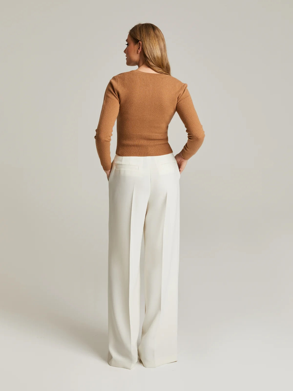 Ellean Cardigan Camel