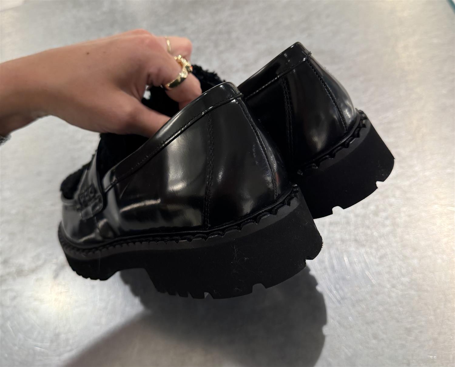 Shearling loafer black