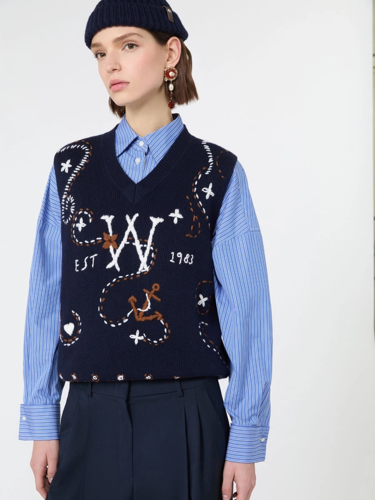 Wool Gilet with Embroidery – Ultramarine