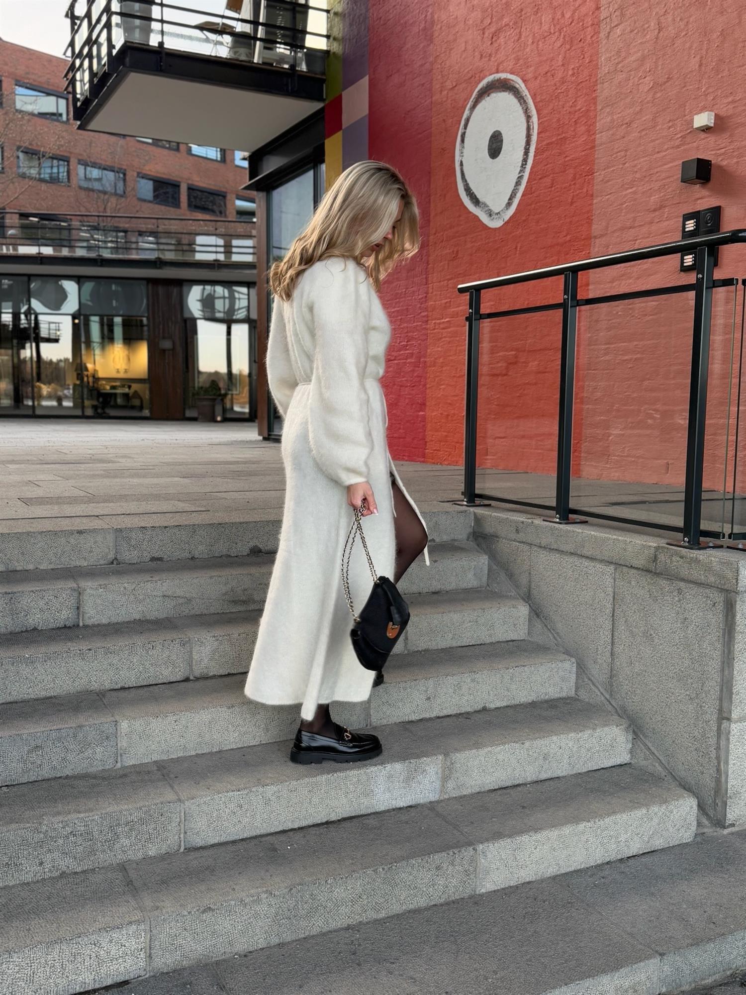 Olivia Chunky Cardigan Bright White