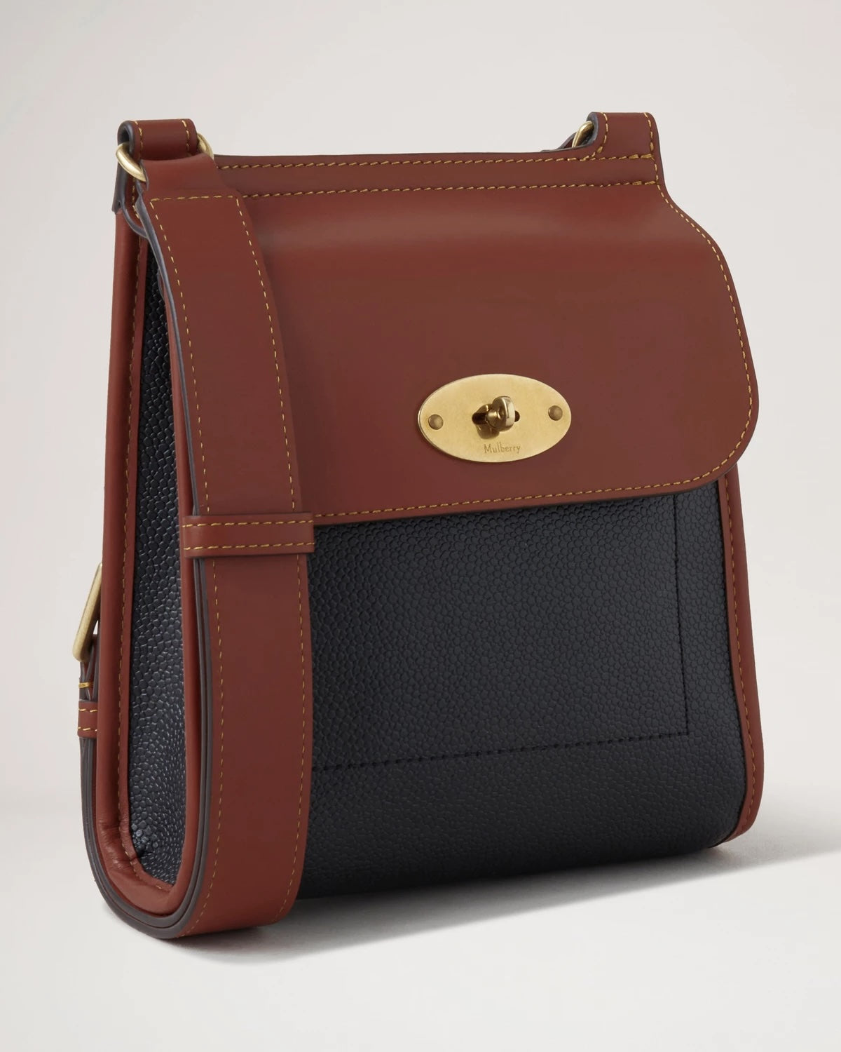 Small Antony N Eco Scotchgrain Black-Cognac