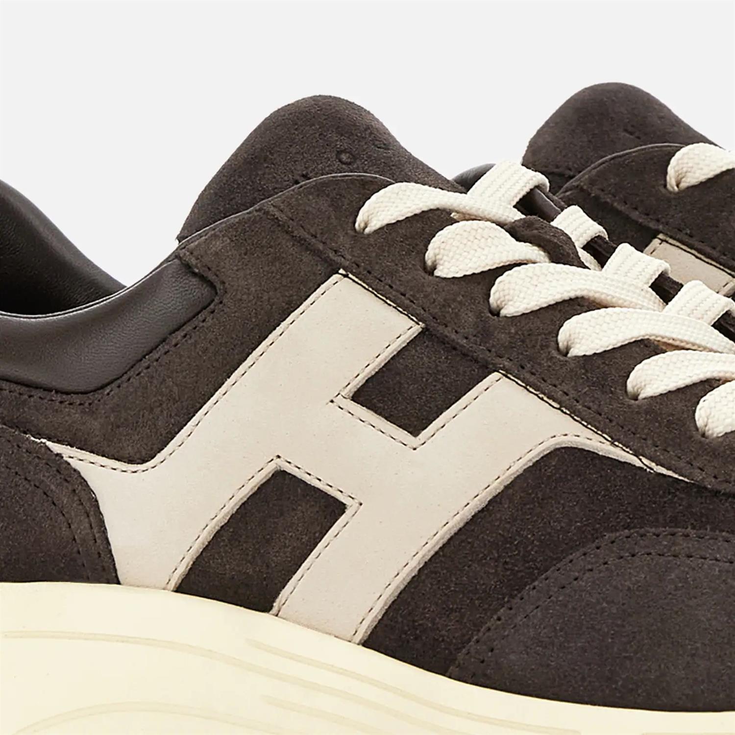 Hyperlight Allacciato - Brown