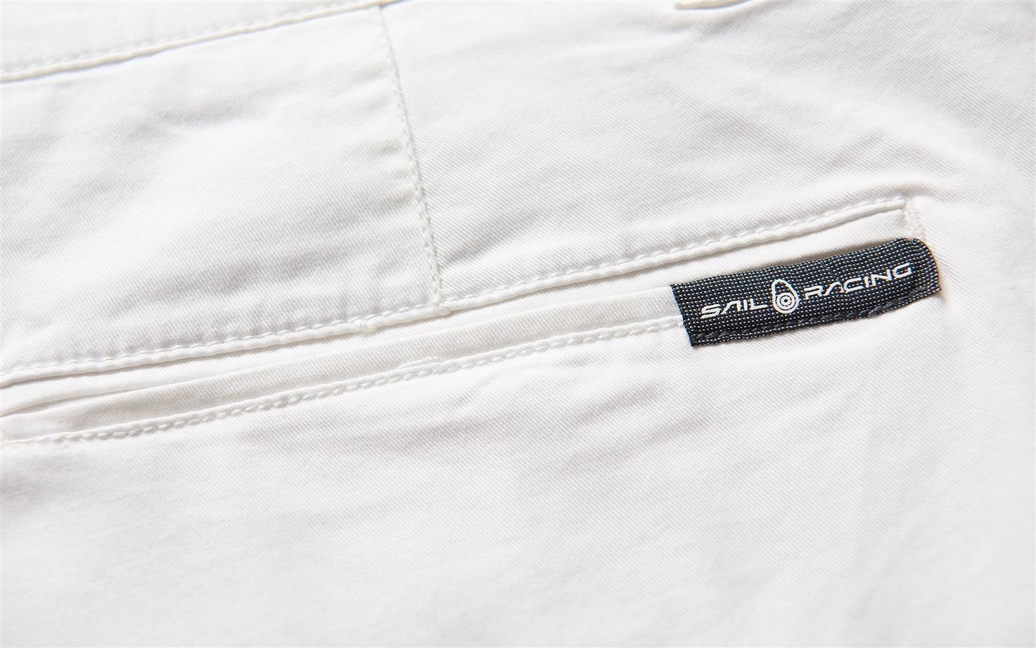 Helmsman Chino Shorts - Off-white