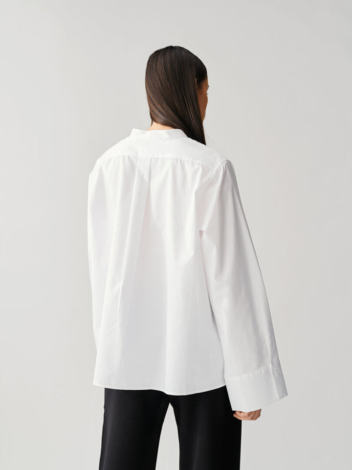 COLLARLESS WIDE SLEEVE SHIRT