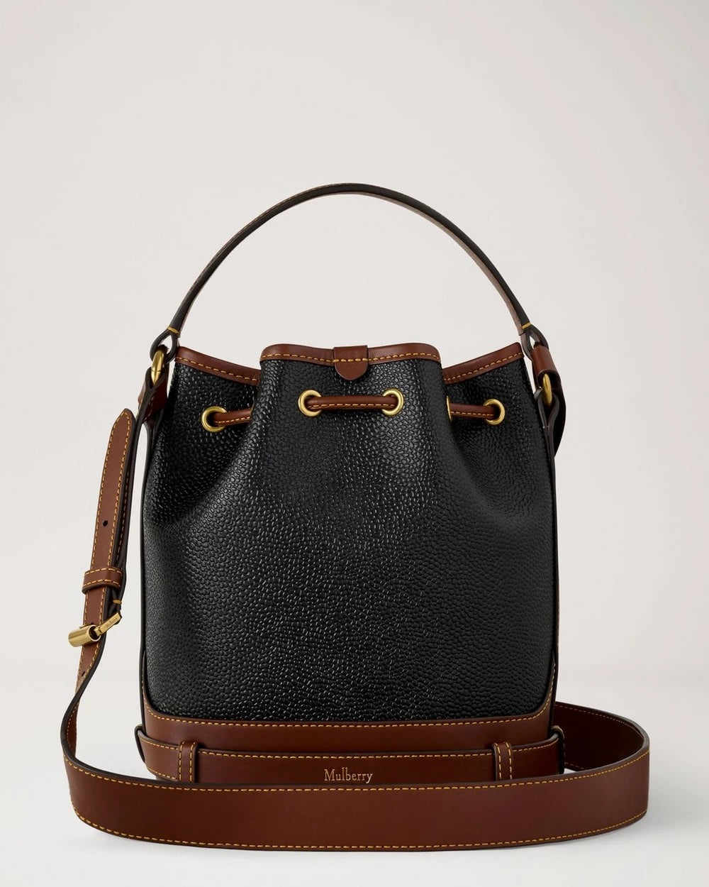 Small Scotchgrain Bucket - Black & Cognac