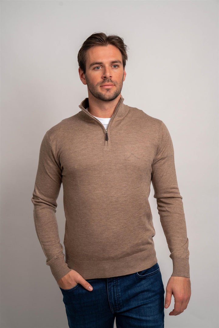 Half Zip - Beige