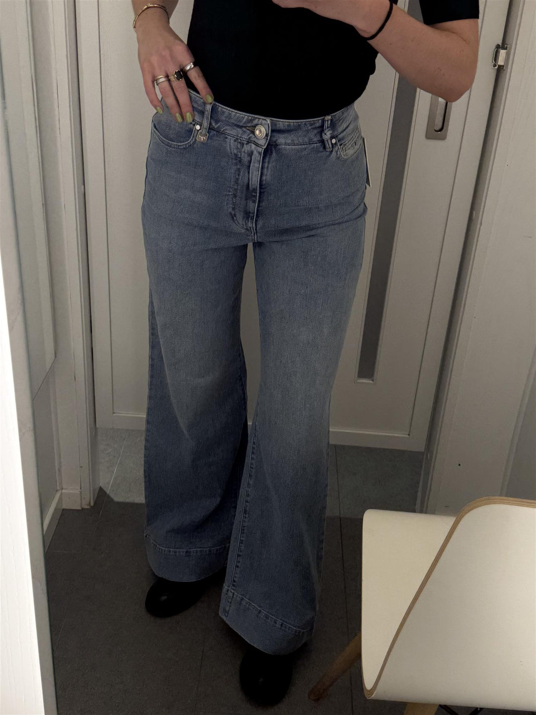 Viola Denim Bleach
