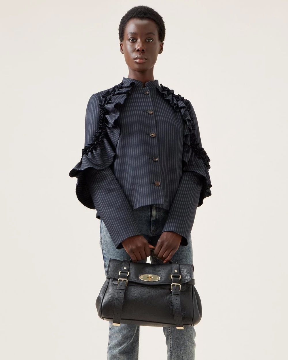 Alexa Heavy Grain Black