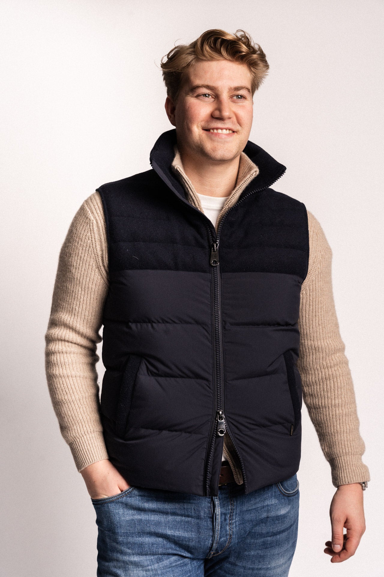 Alex Vest - Midnight Navy