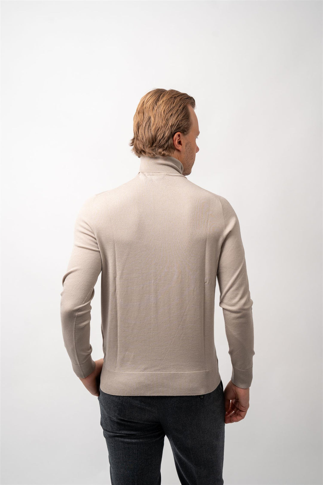 Turtle Neck Virgin Wool - Beige