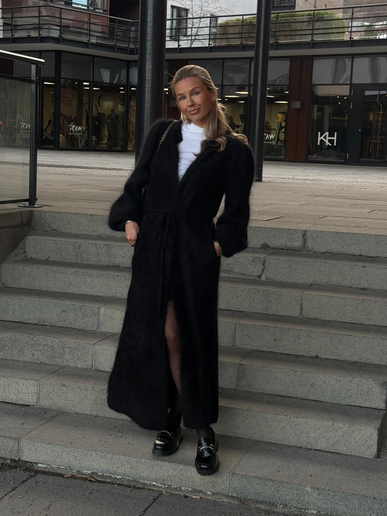 Olivia Chunky Cardigan Black