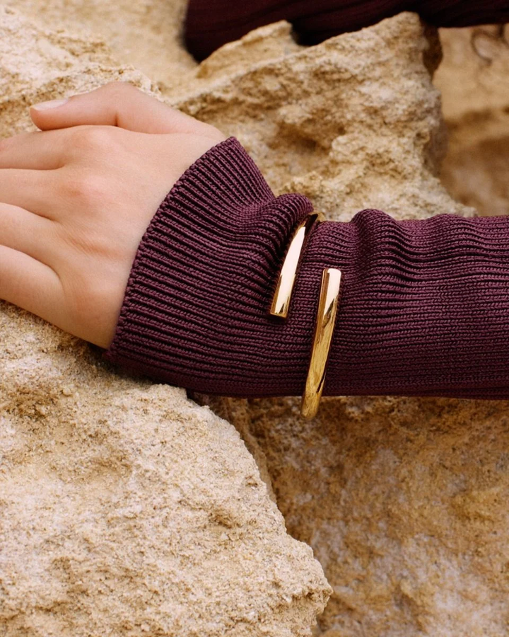 SWEEP BANGLE GOLD
