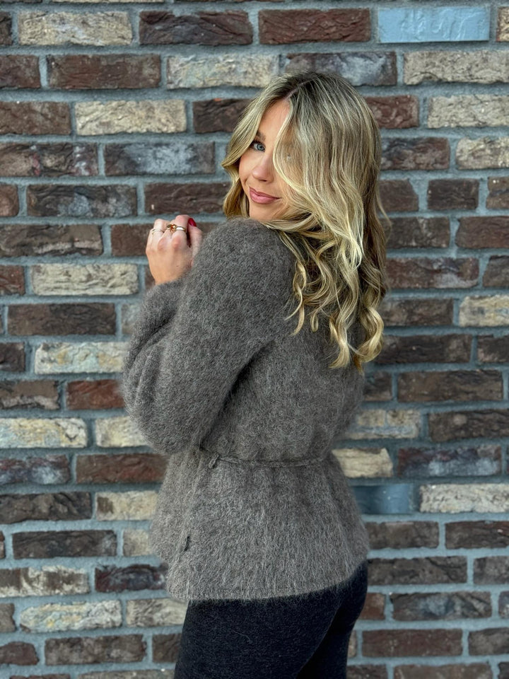 FREDRIKKE CHUNKY CARDIGAN