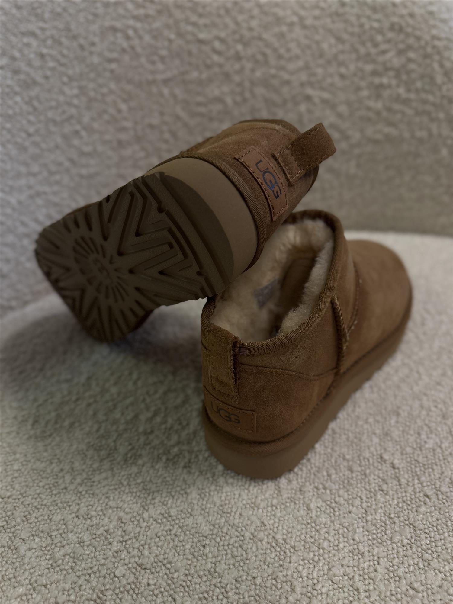 W Classic Ultra Mini Chestnut