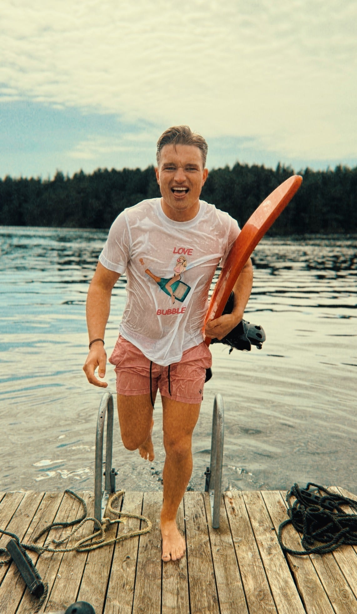 Love Bubbles Tee - Hvit