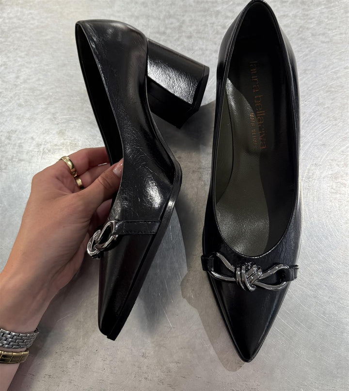 Heel Black - silver detail